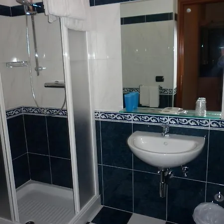 Hotel Cristall San Benedetto del Tronto Exterior photo