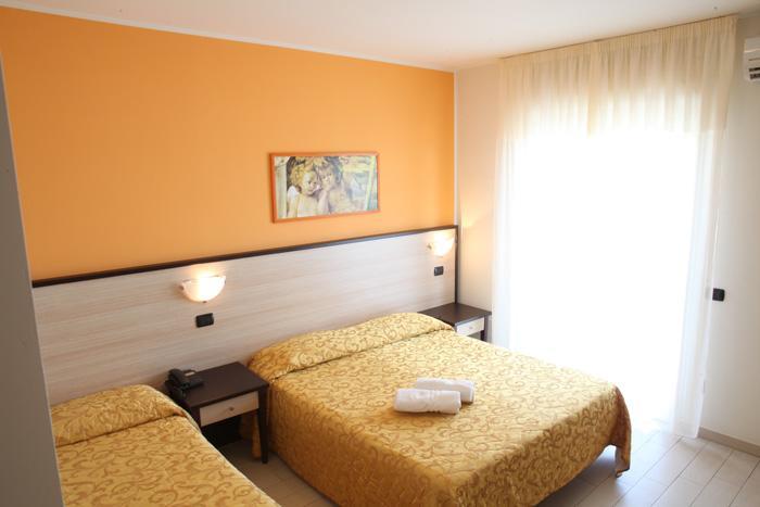 Cristall Hotel